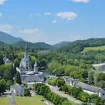 Family Saint Vincent - Studio 2 Pers - 100M Gare Lourdes - Wifi